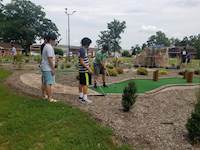 Pars on the Potomac Mini Golf