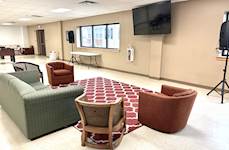 Lounge &amp; Games (Lower Level)