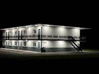 Long Motel